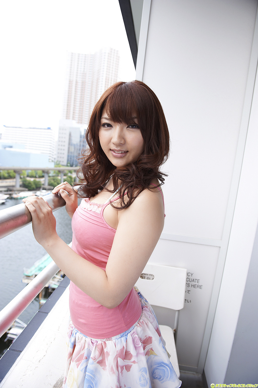 神咲詩織 [DGC] No.966 Shiori Kamisaki 2011年8月号